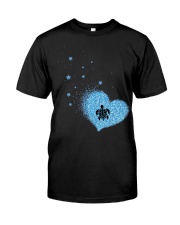 Love turtles Classic T-Shirt front