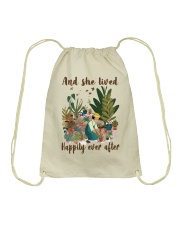And she lived happily ever after Drawstring Bag tile