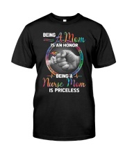Being a mom is an honor Classic T-Shirt tile