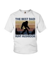 The best dad hunt Youth T-Shirt tile