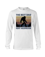 The best dad hunt Long Sleeve Tee tile