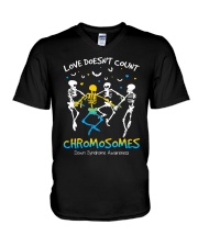 Love doesn't count chromosomes V-Neck T-Shirt tile