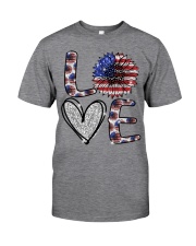 Love independence day - Printed apparels Classic T-Shirt front