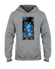 Ttl Ghi Bo Trang Den Hooded Sweatshirt tile