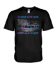 America in my veins Hairstyling in my heart V-Neck T-Shirt tile