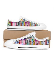 shoe plate Otolaryngologist Men's Low Top White Shoes inside-right-outside-right
