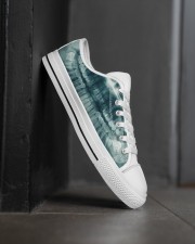 xray-teeth Men's Low Top White Shoes aos-complex-men-white-high-low-shoes-lifestyle-outside-right-02