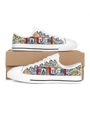 shoe plate rad tech Men's Low Top White Shoes inside-left-outside-left