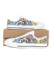 paramedic plate Men's Low Top White Shoes inside-left-outside-left