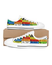 shoe-pharmacy label Men's Low Top White Shoes inside-left-outside-left