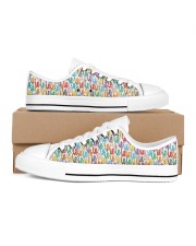 dentist pattern shoe Men's Low Top White Shoes inside-left-outside-left