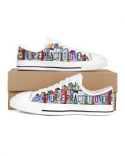 shoe plate nurse practitioner Men's Low Top White Shoes inside-left-outside-left