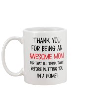Being An Awesome Mom Mug back