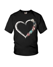 I love skulls Youth T-Shirt tile