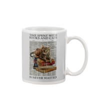 Time spent with books and cats Mug tile
