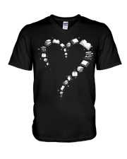 I love books V-Neck T-Shirt tile
