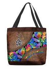 Love is love All-over Tote back
