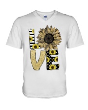 Love sunflower V-Neck T-Shirt tile