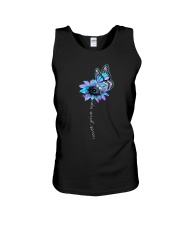 Never Give up Unisex Tank tile