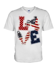 Love Independence Day V-Neck T-Shirt tile