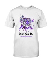 Never Give Up Classic T-Shirt front