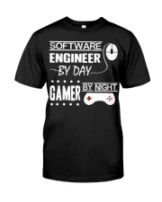 Gamer by night Classic T-Shirt front