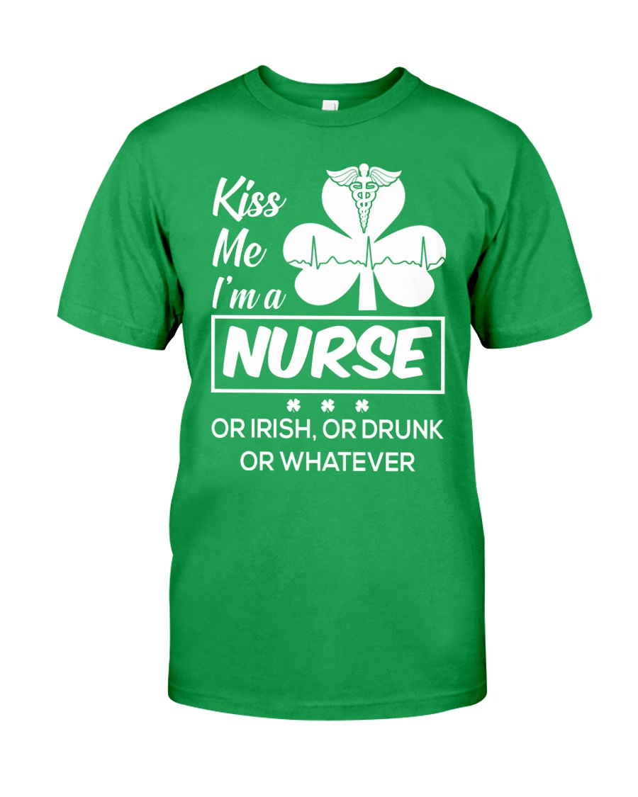 Kiss me - I'm a Nurse Classic T-Shirt