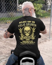 Noviembre todos los hombres Premium Fit Mens Tee custom-t-shirts-premium-fit-men-lifestyle-back-100