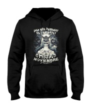 Toca mi hija de noviembre Hooded Sweatshirt tile