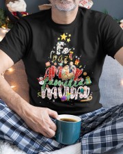 AMOR FAMILIA NAVIDAD Premium Fit Mens Tee custom-t-shirts-classic-lifestyle-front-342