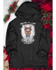 Hay vida después de la muerte Hooded Sweatshirt custom-hoodie-sweatshirt-lifestyle-front-245
