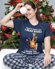 That's What I Do I Read Books I Drink Tea And I Know Things (Front) Classic T-Shirt custom-t-shirts-classic-lifestyle-front-335