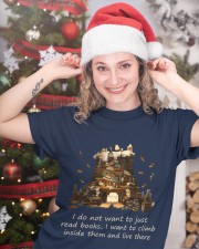 I Do Not Want To Just Read Books I Want To Climb Inside Them And Live There (Front) Classic T-Shirt custom-t-shirts-classic-lifestyle-front-331