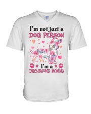 I'm a dachshund mommy V-Neck T-Shirt tile