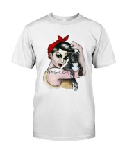 Pitbull Lady Classic T-Shirt thumbnail