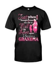 Love being a gandma Classic T-Shirt front