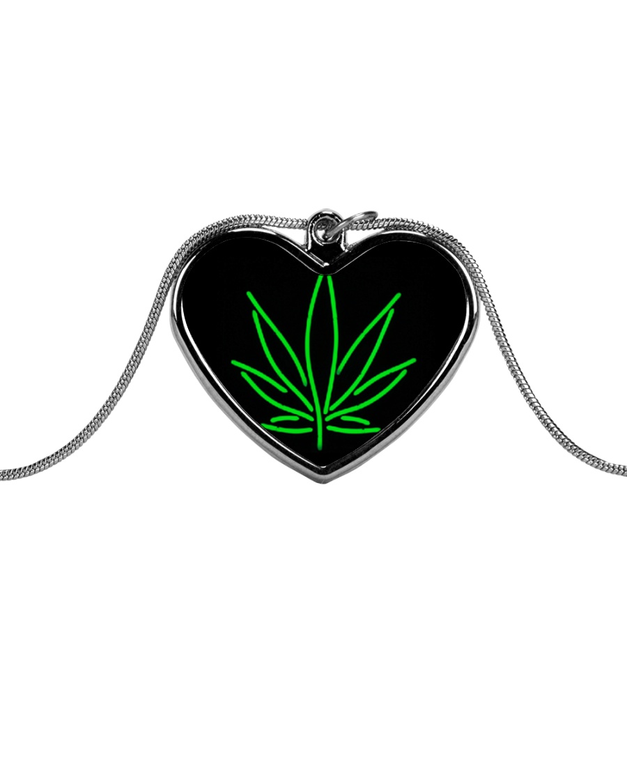 lovehat Metallic Heart Necklace