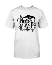 Hunting shirt Classic T-Shirt front