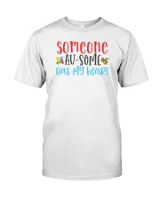 Autism heart shirt Classic T-Shirt front
