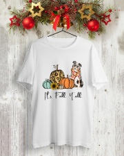Aussie Classic T-Shirt lifestyle-holiday-crewneck-front-2