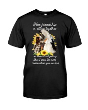True friendship is sitting together Classic T-Shirt tile