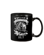 NEVER UNDERESTIMATE AN OLD MAN WAS BORN IN JULY Mug thumbnail
