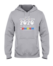 Mi 57 Cumpleanos Hooded Sweatshirt tile