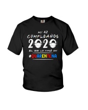 Mi 42 Cumpleanos Youth T-Shirt tile