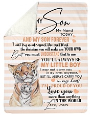 MOM TO SON GIFT- TIGER I'M PROUD OF YOU LITTLE BOY Sherpa Fleece Blanket tile