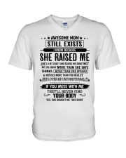 SON GIFT -AWESOME MOM EXISTS RAISED ME SCARES ME V-Neck T-Shirt tile