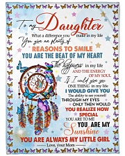 MOM TO DAUGHTER GIFT BUTTERFLY HAPPINESS ENERGY Fleece Blanket tile