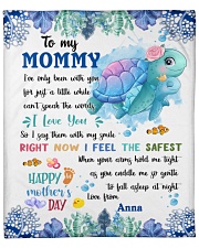 TO MY MOMMY - RIGHT NOW I FEEL THE SAFEST WHEN YOUR ARMS HOLD ME TIGHT Fleece Blanket tile