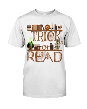 Librarian Trick or Read Classic T-Shirt tile