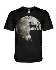 Doberman And Moon V-Neck T-Shirt tile